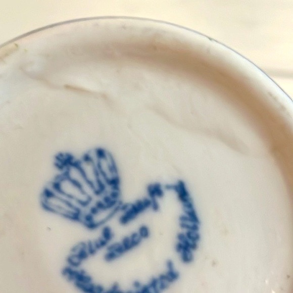 Delft Porcelain Windmill Mug - Picture 13 of 13